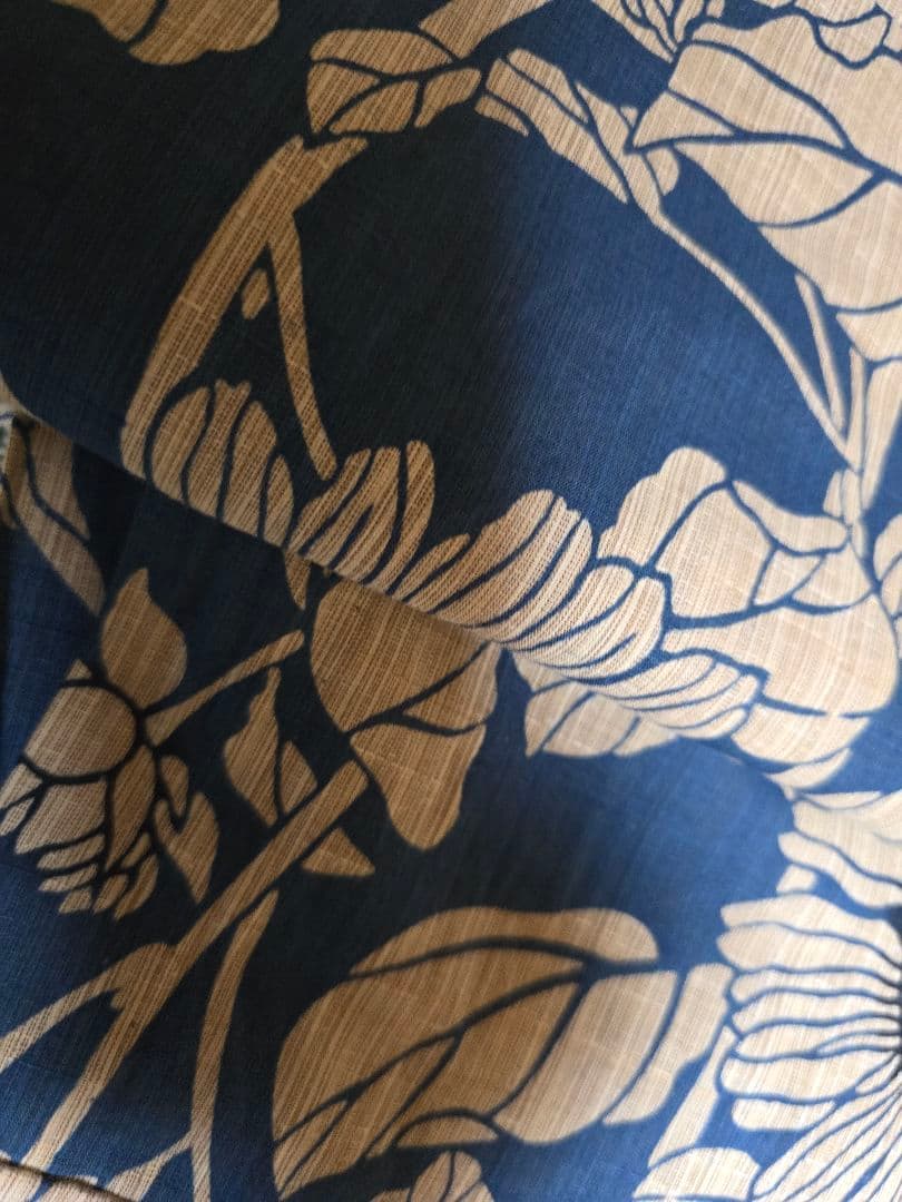 少しだけ値下げしました。日本橋竺仙 大人向日葵柄 奥州小紋