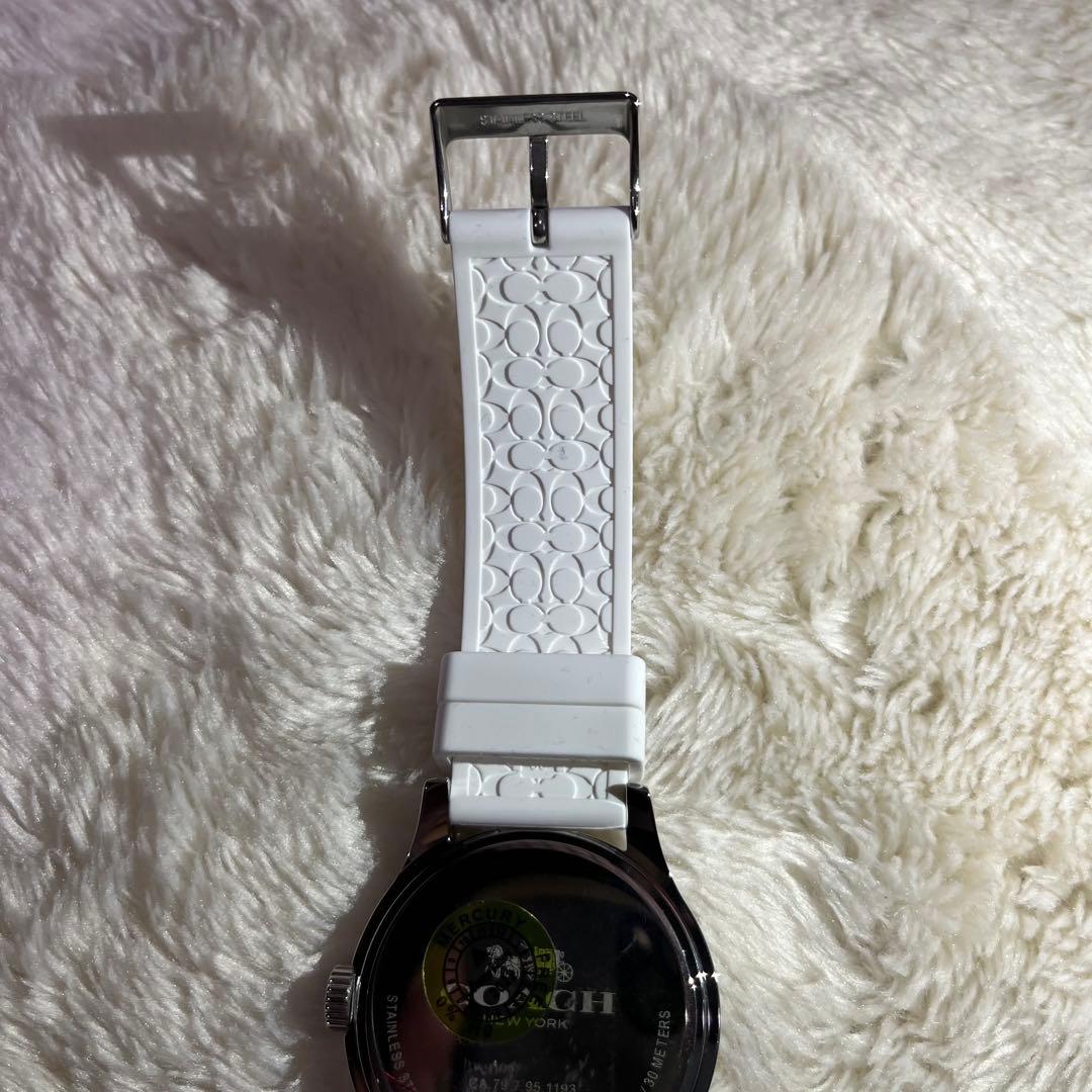 コーチ　レディース　腕時計　ラバー　ホワイト　新品　未使用品