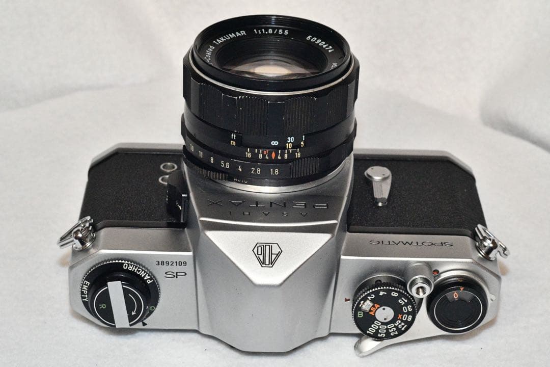 《動作品》pentax sp + 標準レンズ付きフィルムカメラ