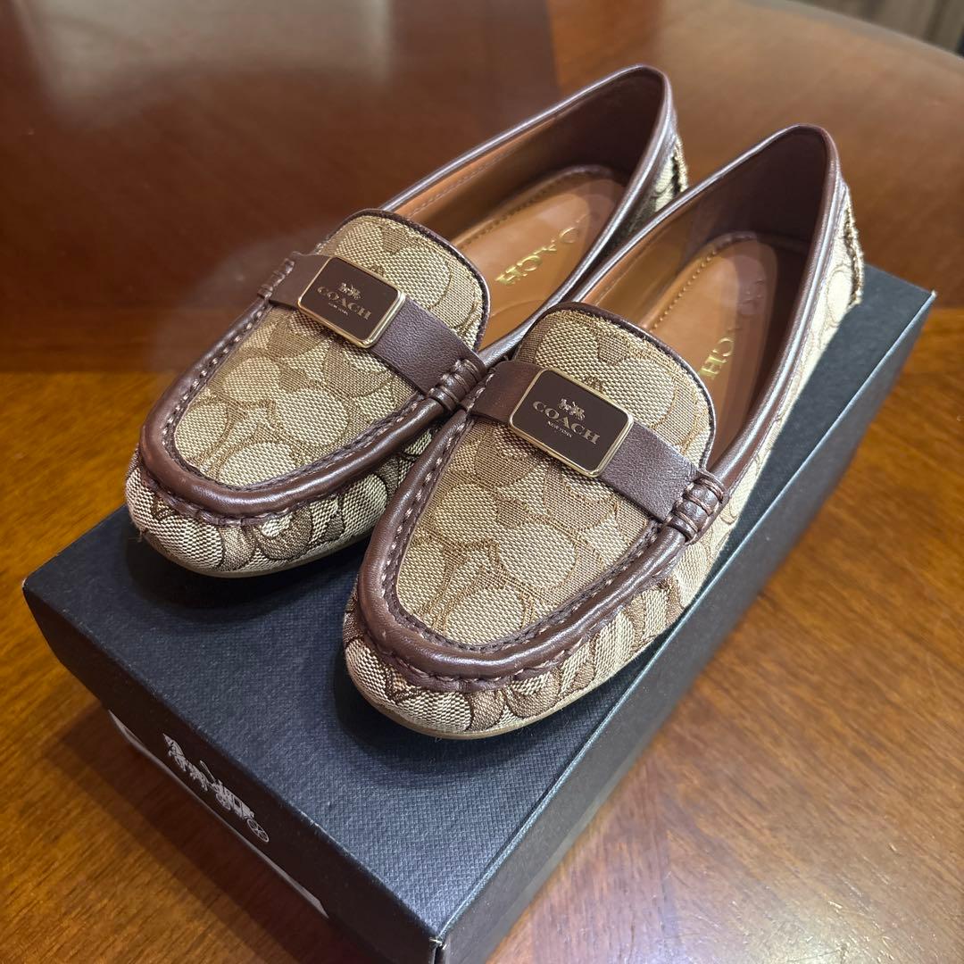 ポ*吉様 COACH ローファー ベージュ/ブラウン（箱付き）