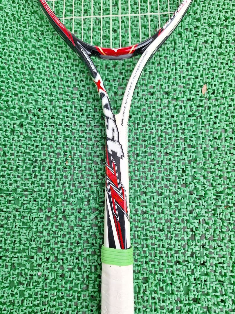 ソフトテニスラケット　ミズノ xyst zz