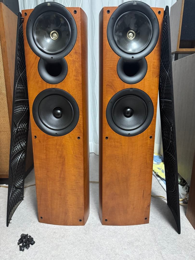 KEF AUDIO Q5 音出し確認済み