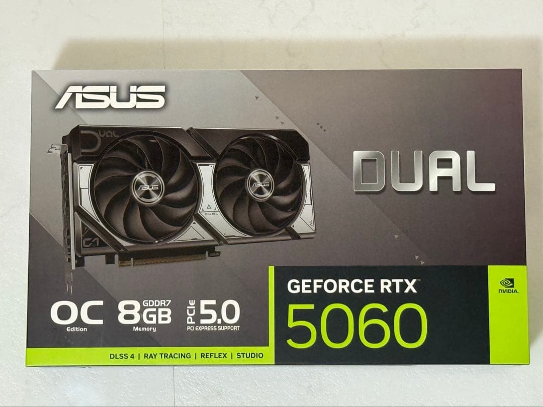 グラフィックボード・グラボ・ビデオカード ASUS GeForce RTX 5060 OC 8GB DUAL