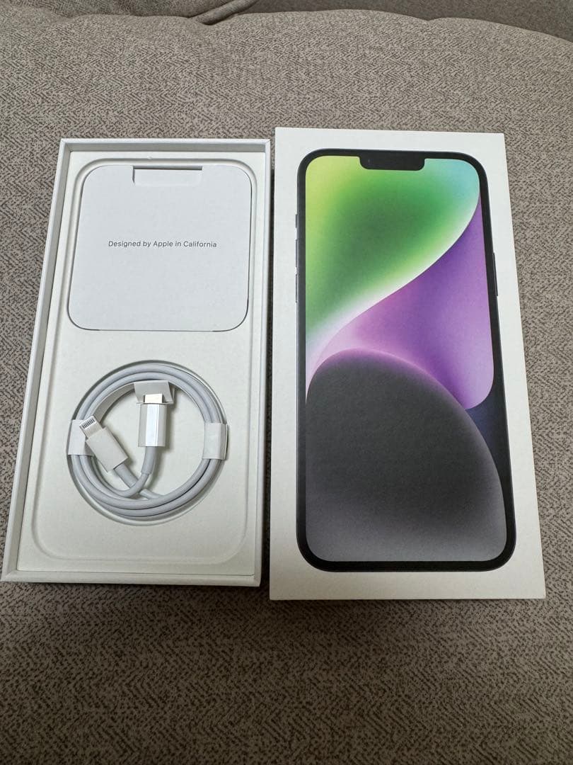 iPhone 14 Plus SIMフリー / 256GB / 箱・ケーブル付