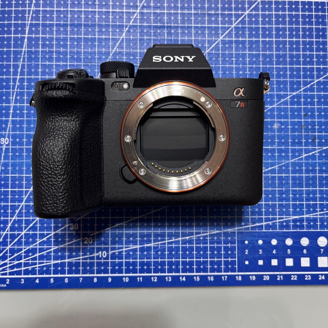 年末年始限定出品　【美品】 α7R V ILCE-7RM5 ボディ
