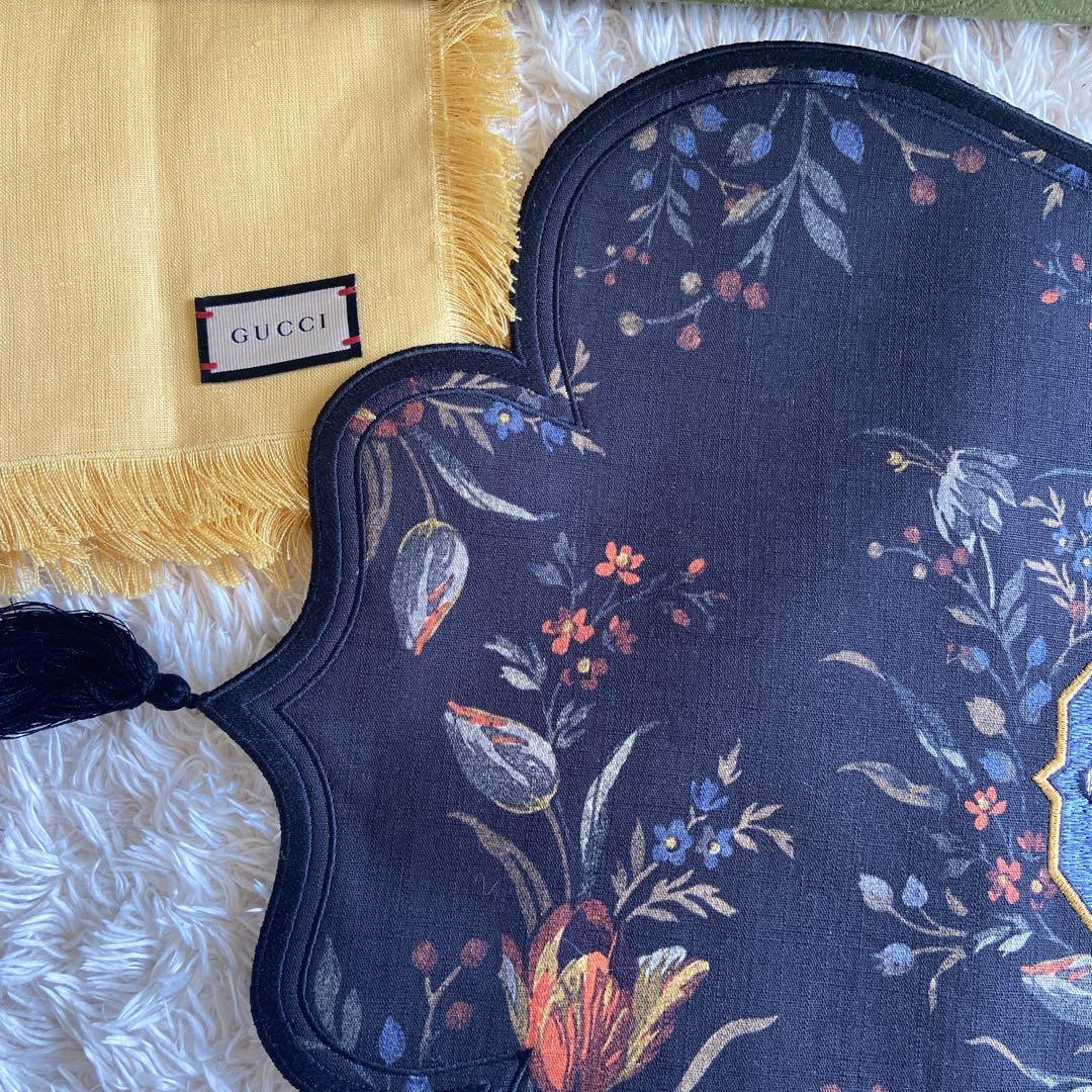 極美品　グッチ　プレイスマット　ライオン　刺繍　タッセル　742069 箱付