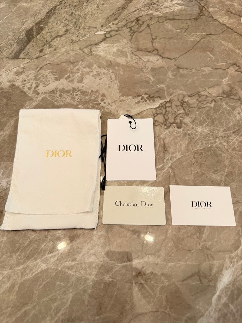 Dior ピンクレザー iPhone13ケース