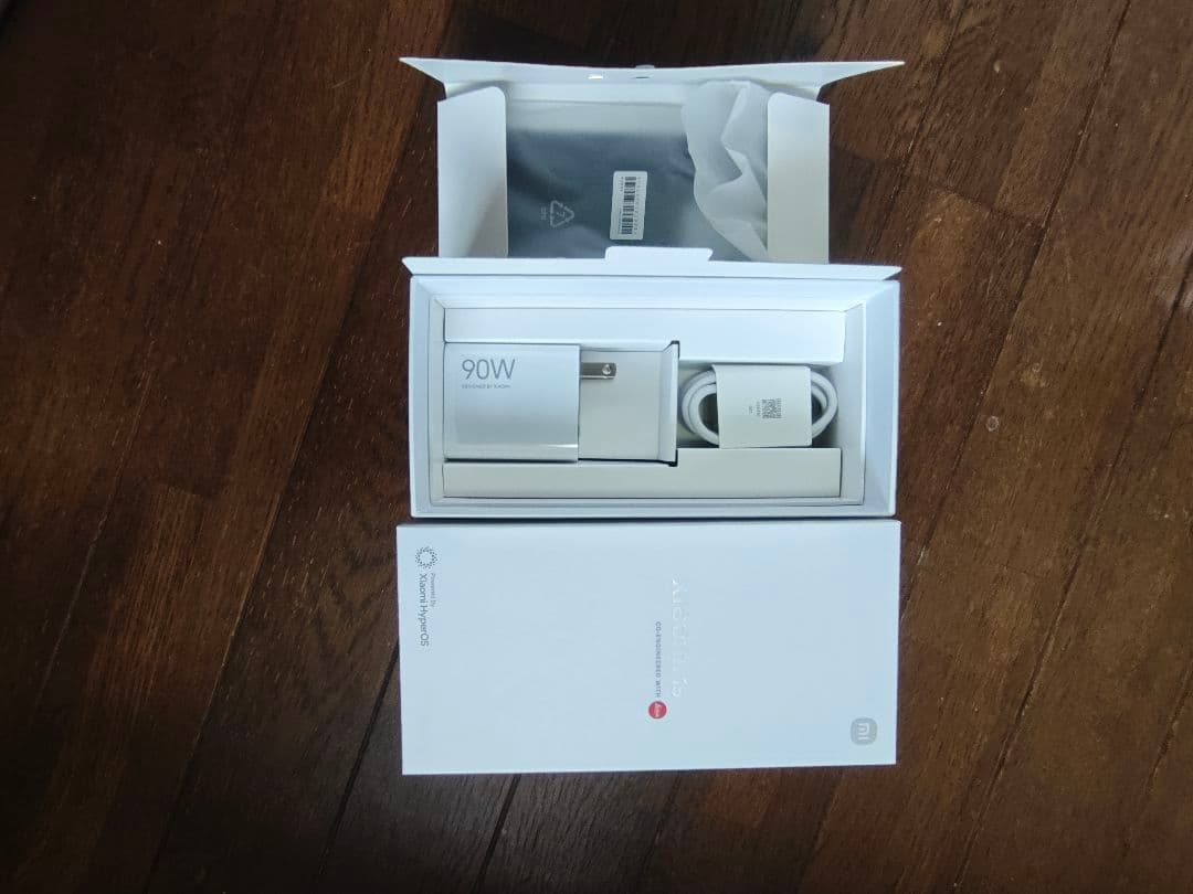 Xiaomi15 256gb 傷あり