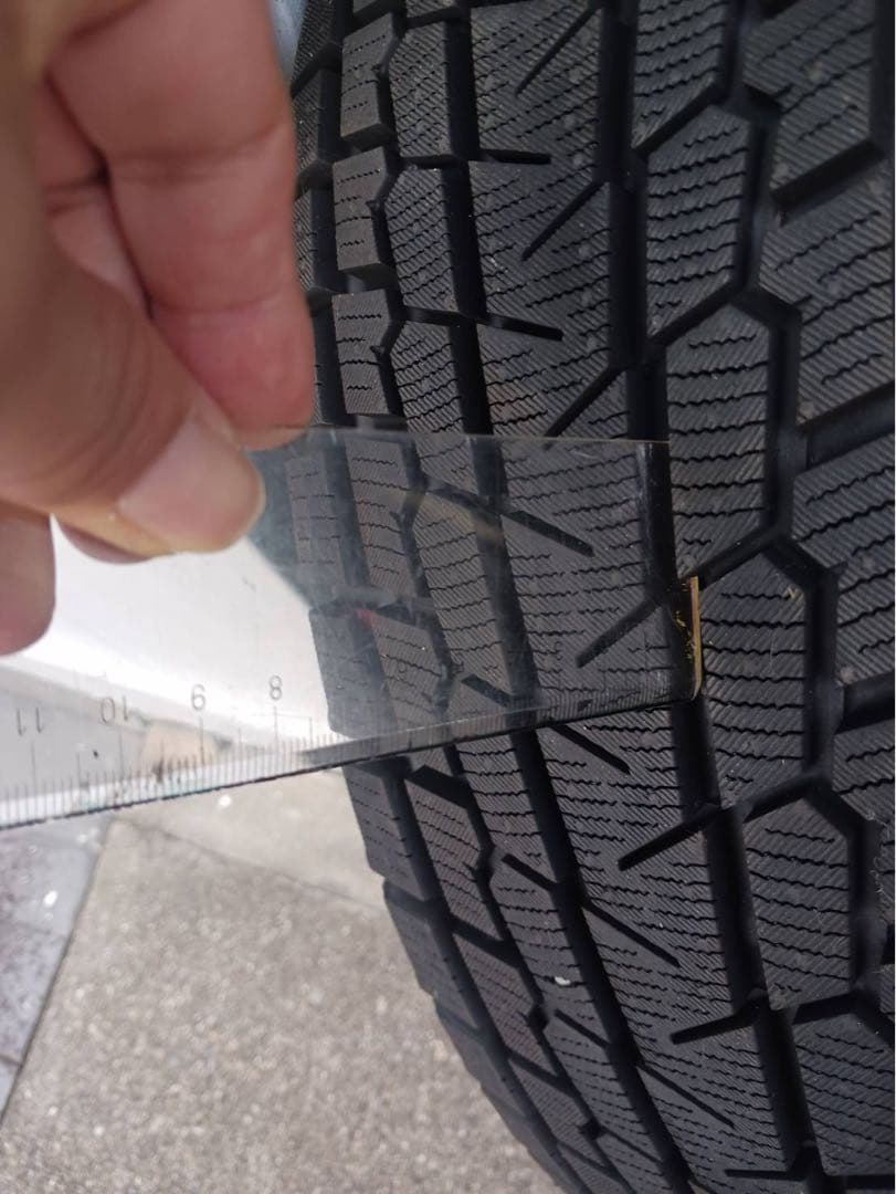 専用Yokohama 235/65R18 タイヤ・ホイールセット