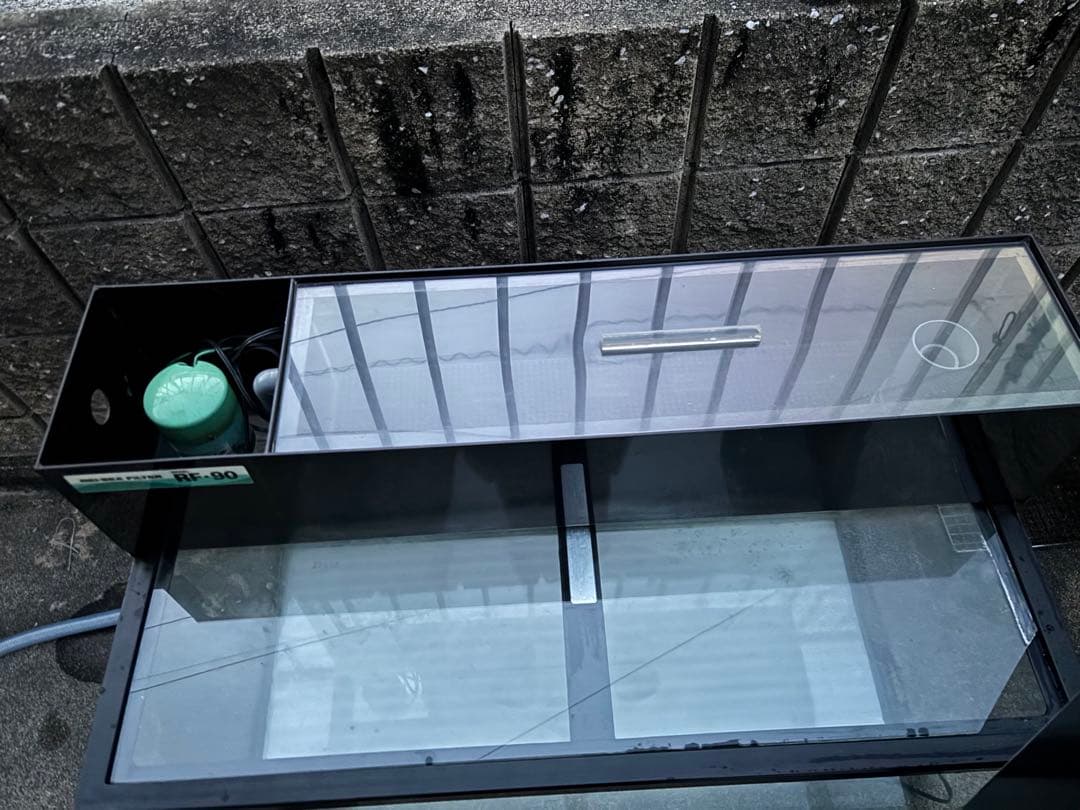 上部フィルター