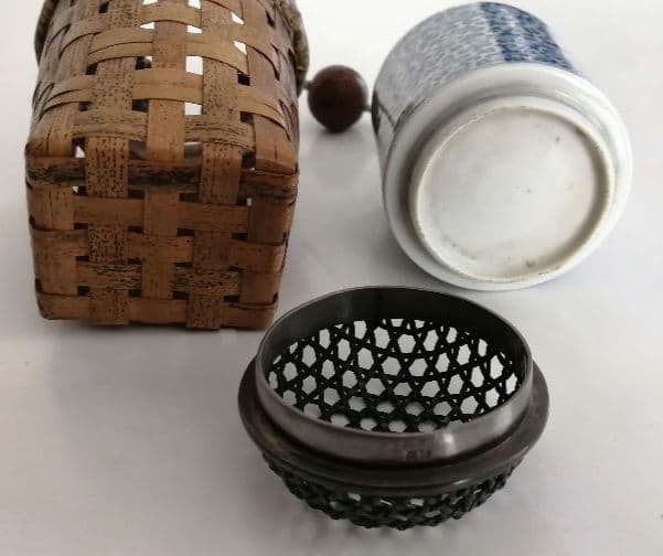 (専用)古伊万里　みじん唐草猪口　銀ホヤ付