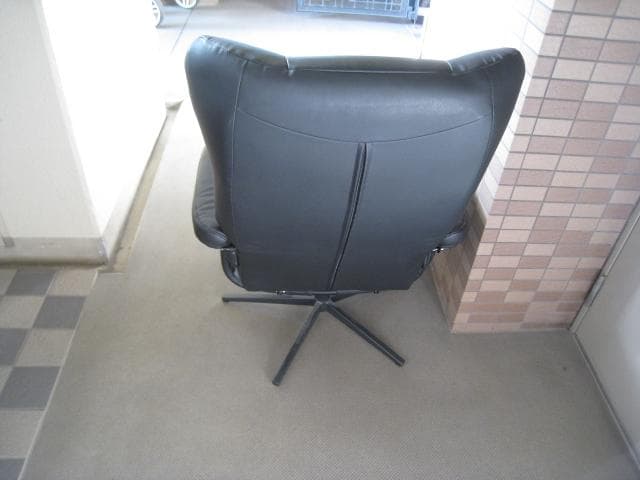 大阪市内より　リクライニングチェア パーソナルチェア ロード4 ソファ ニトリ