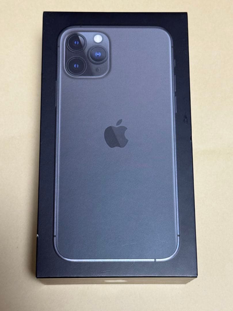【SIMフリー済】Apple iPhone 11 Pro (512GB)