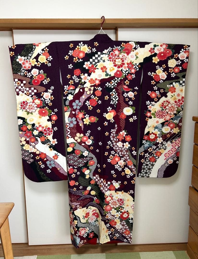 えんほとさせて頂きます。 成人式振袖　レディース着物　振袖