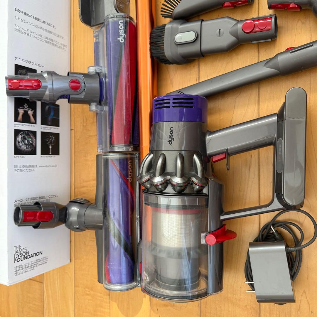 【完動品】Dyson cyclone V10 SV12