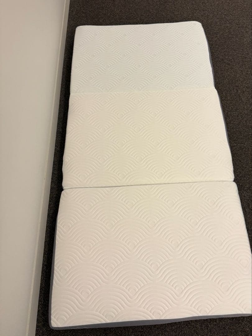 Blue　テンピュール　ワン リュクス フトン 折りたたみマットレス