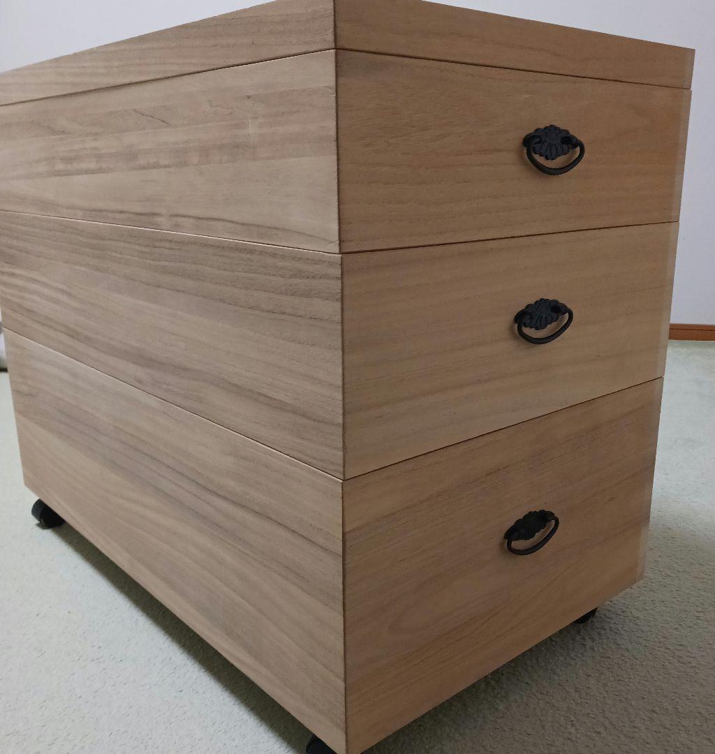 桐箱入り雛人形　七段飾り