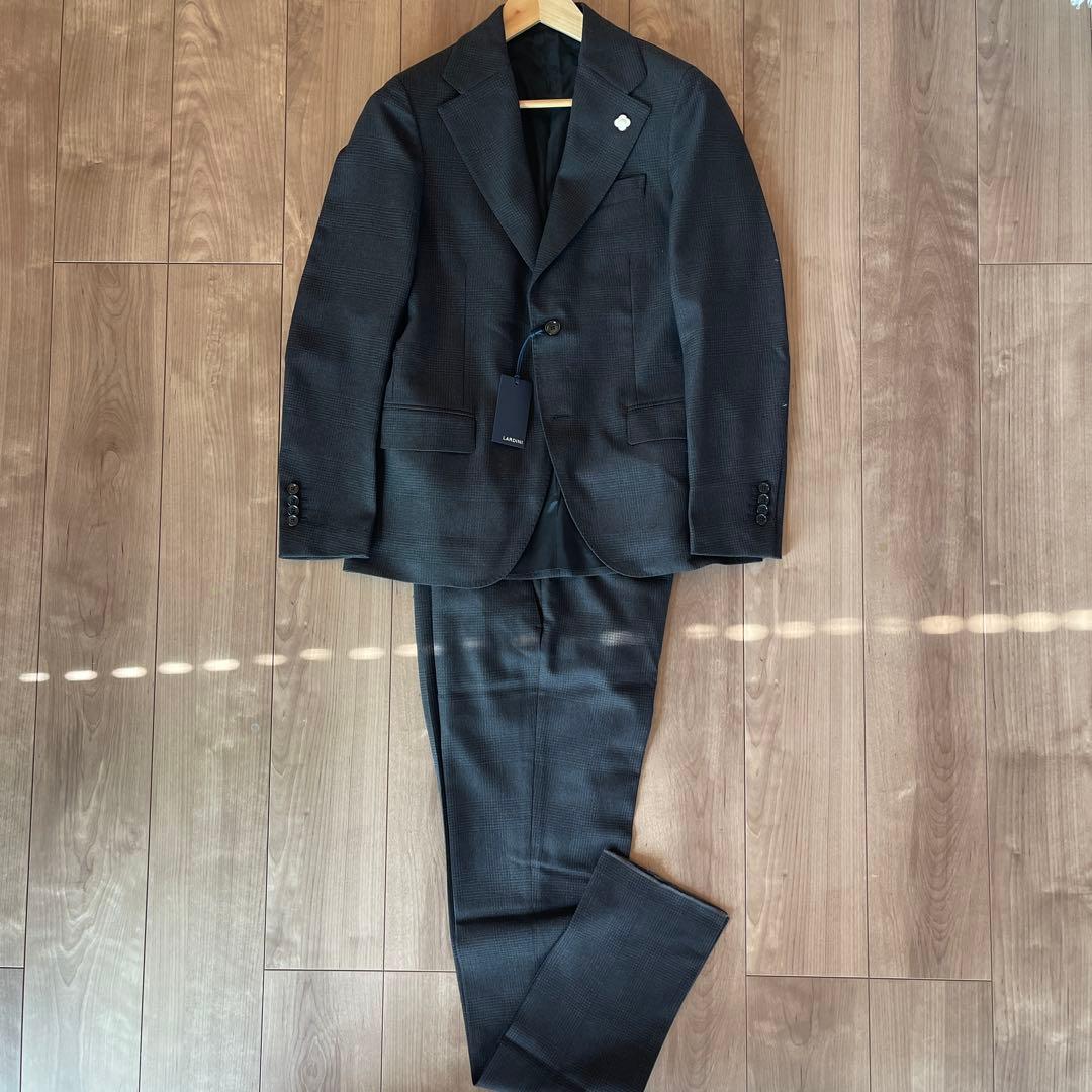 ssyy-aa　新品LARDINI ラルディーニ スーツ 46