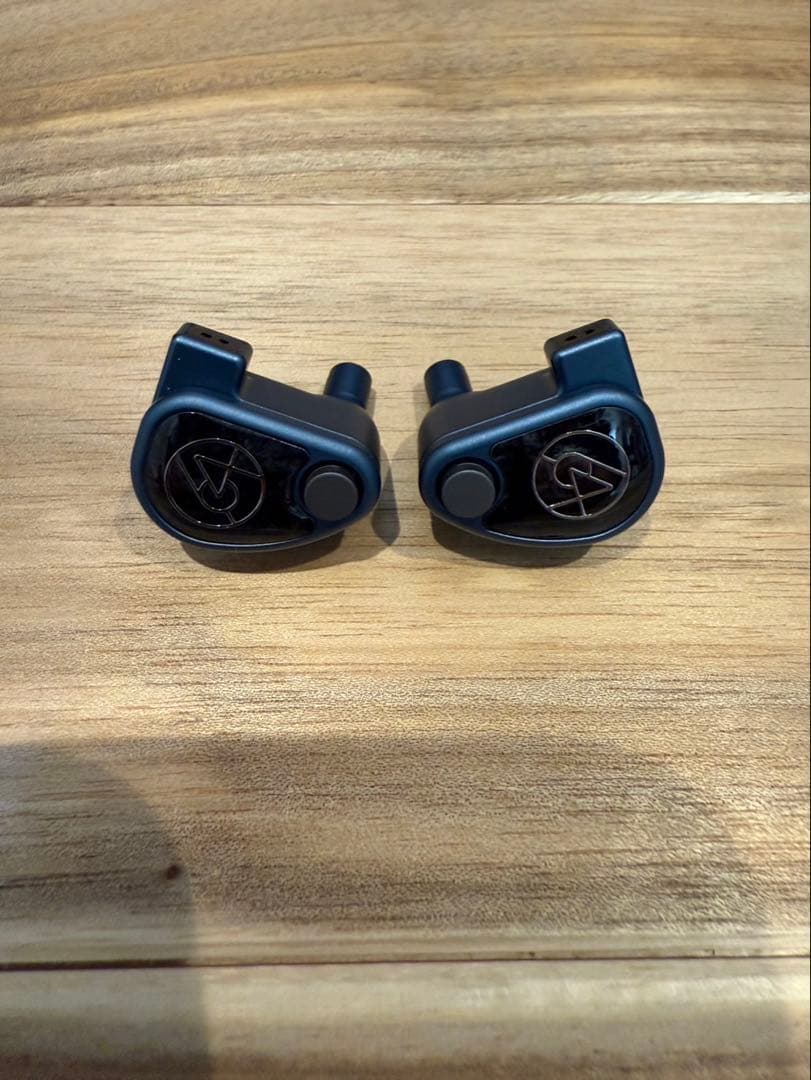 【美品】64 AUDIO U4sリケーブル可能イヤホン ブルー