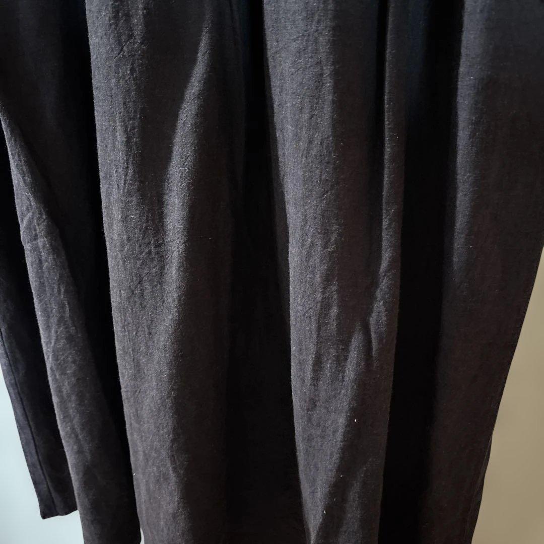 サマンサモスモス ツハル　アンティーク風ブローチ付きワンピース　チャコール