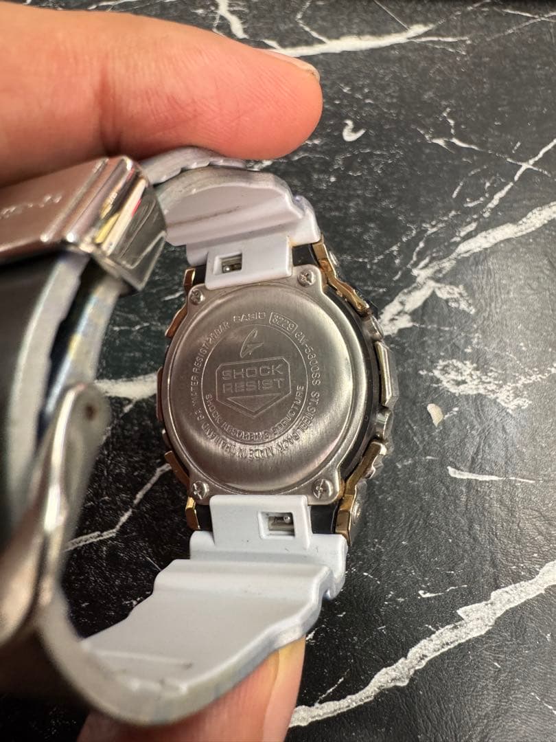 限定G-SHOCK デジタル腕時計 マルチカラー迷彩