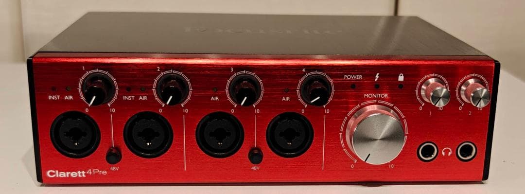 Focusrite Clarett 4Pre オーディオインターフェース