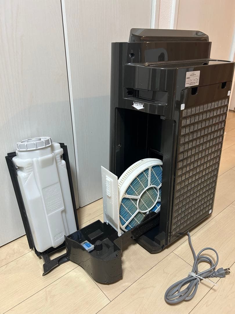 シャープ 加湿空気清浄機 プラズマクラスター KC-J50H