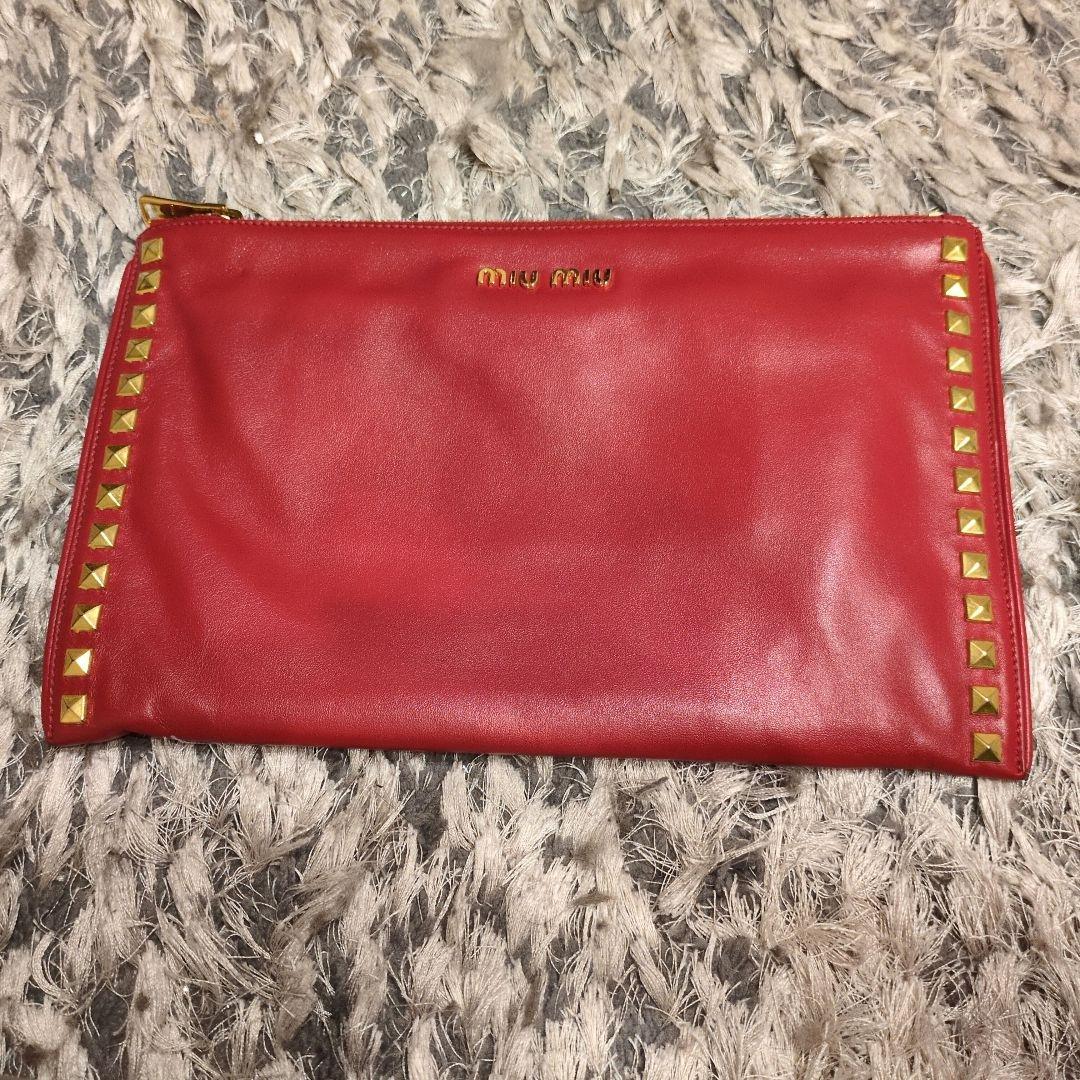【ミュウミュウ】クラッチバッグ【美品】