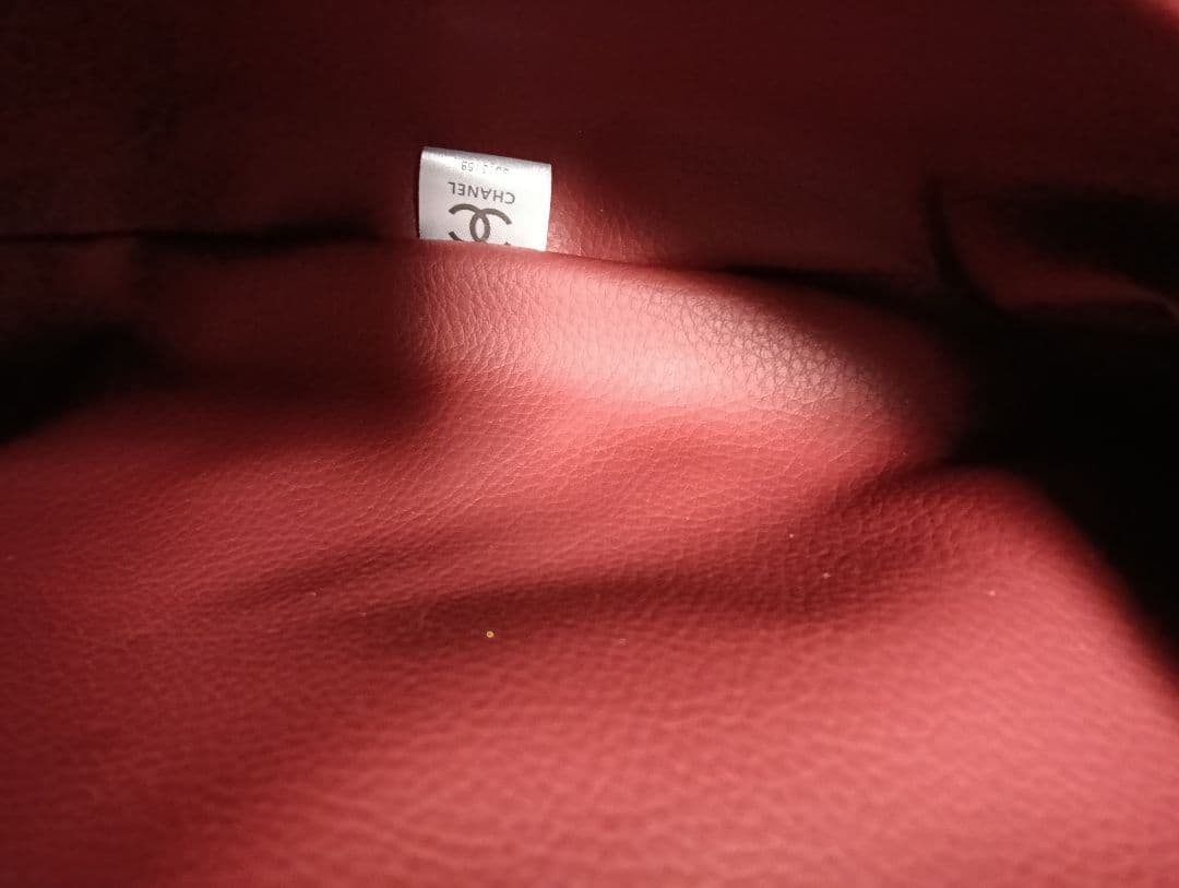 CHANEL ブラックレザー バッグ