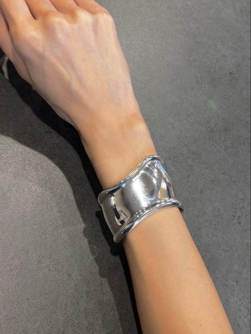 【値下げ】Tiffany&Co. ボーンカフ　右手用　シルバー　スモール