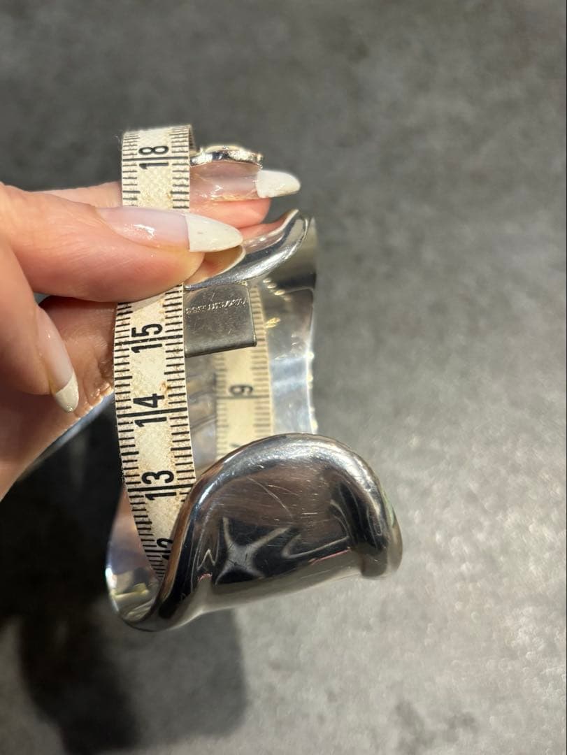 【値下げ】Tiffany&Co. ボーンカフ　右手用　シルバー　スモール