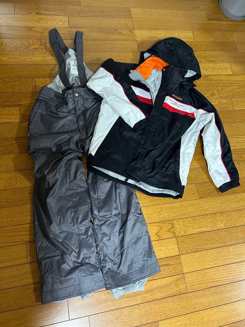 DESCENTE スキーウェア 160cm 男の子