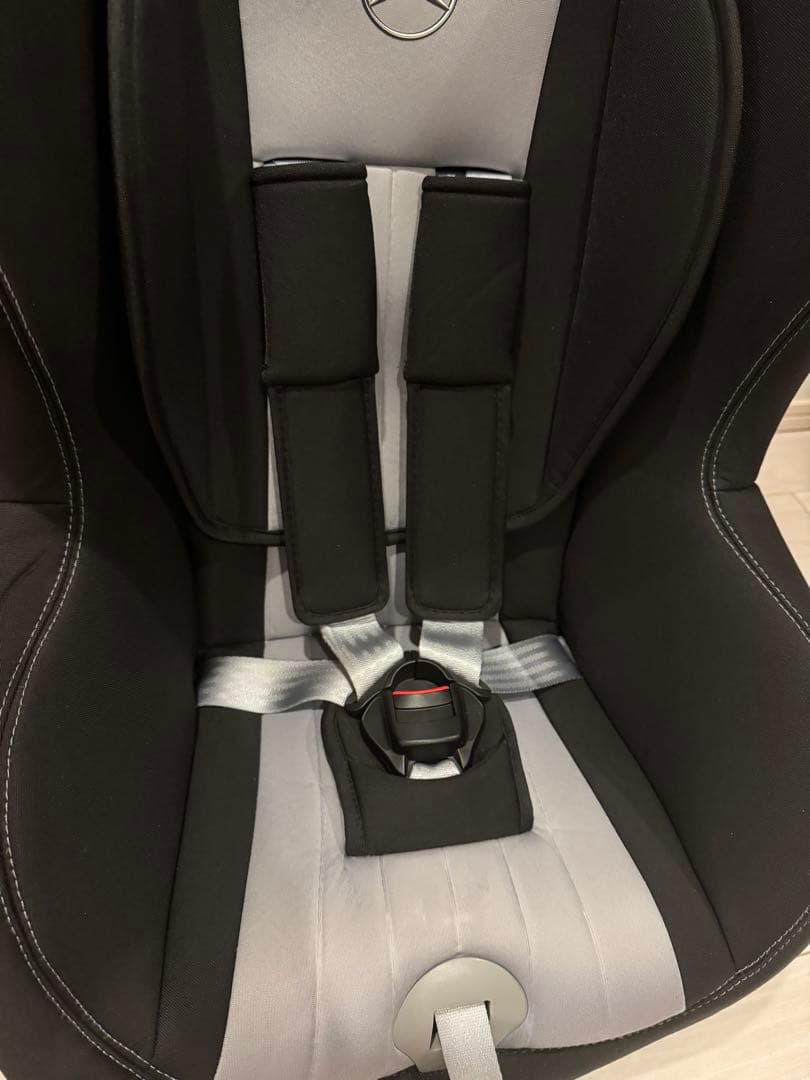 メルセデスベンツ チャイルドシート ブリタックスDuo plus ISOFIX