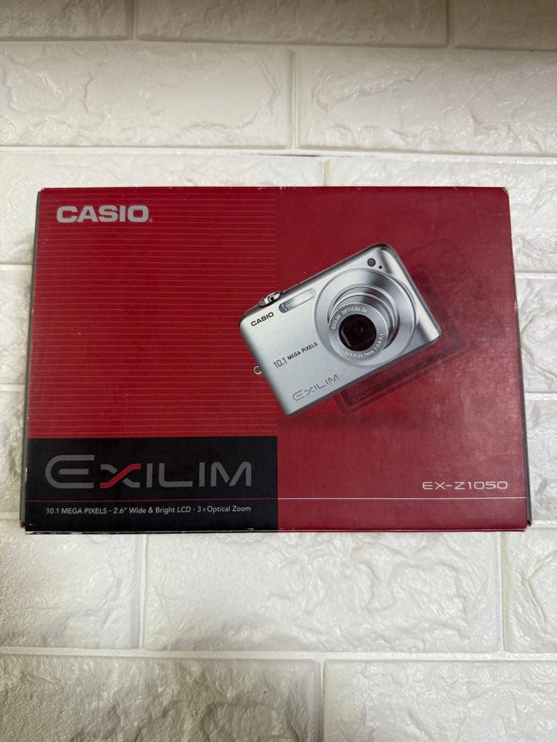 CASIO EXILIM EX-Z1050 コンパクトデジタルカメラ