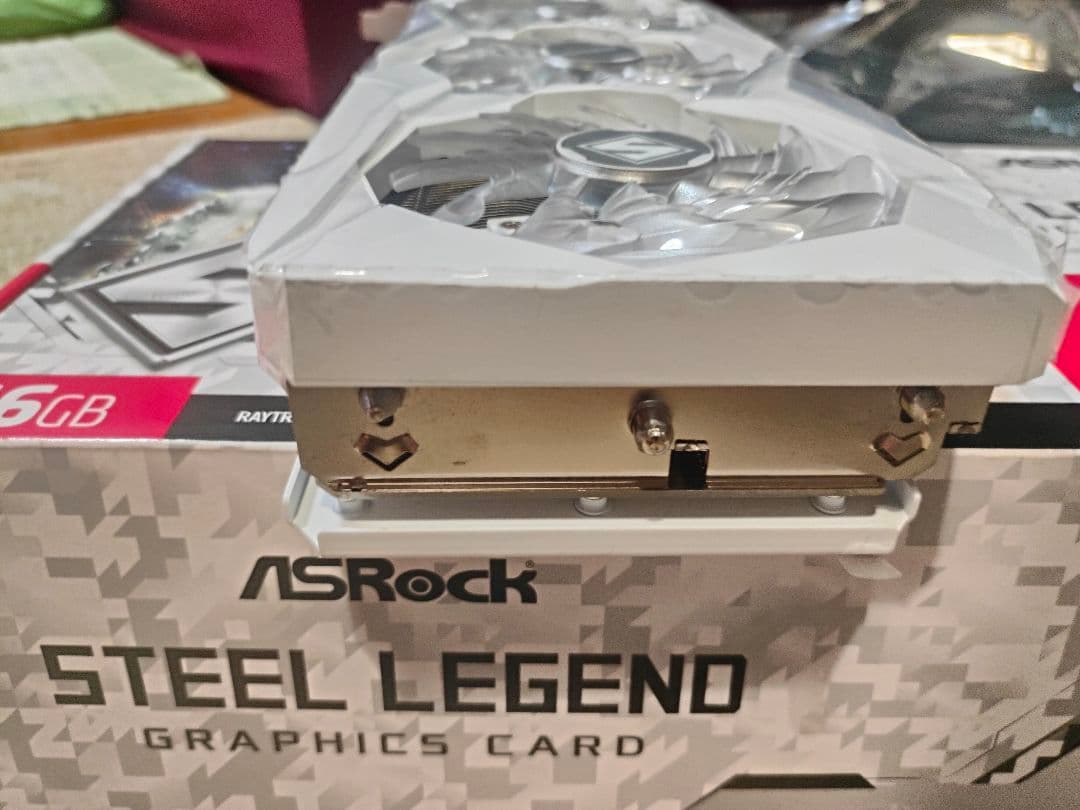 美品 ASRock Radeon RX 7600 XT SL16GB