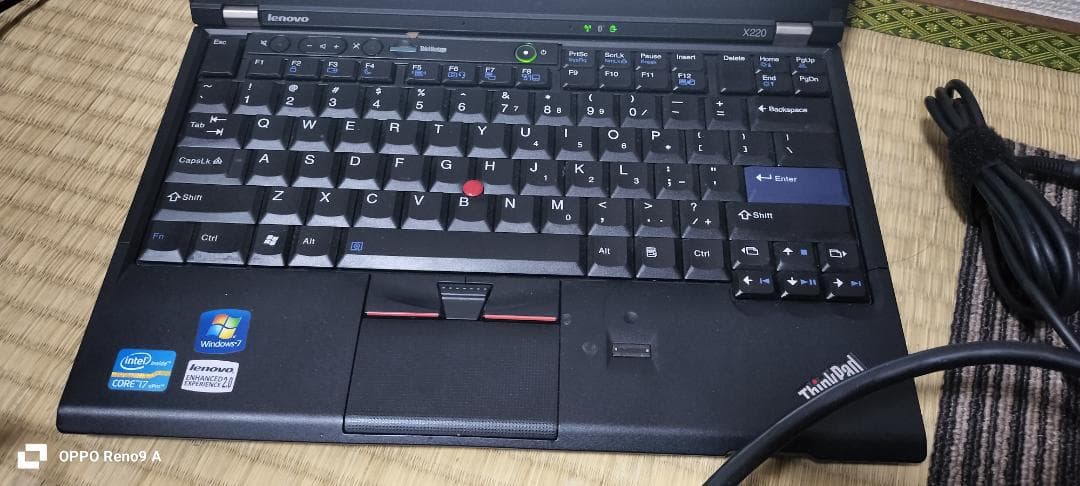 lenovo ThinkPad X220　windows11 i7 8GB