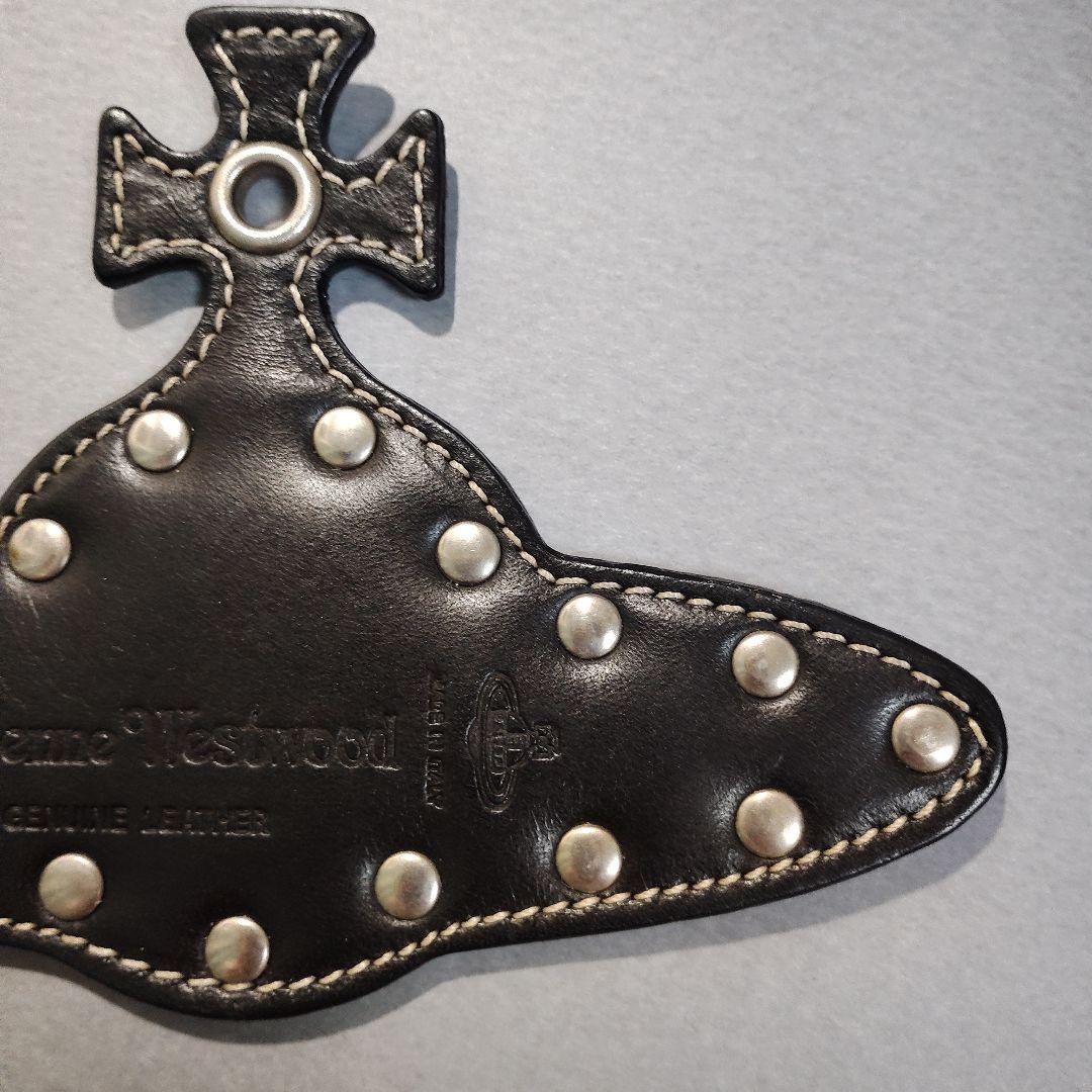 ☆希少☆Vivienne Westwood　スタッズ付き本革超ビッグキーホルダー