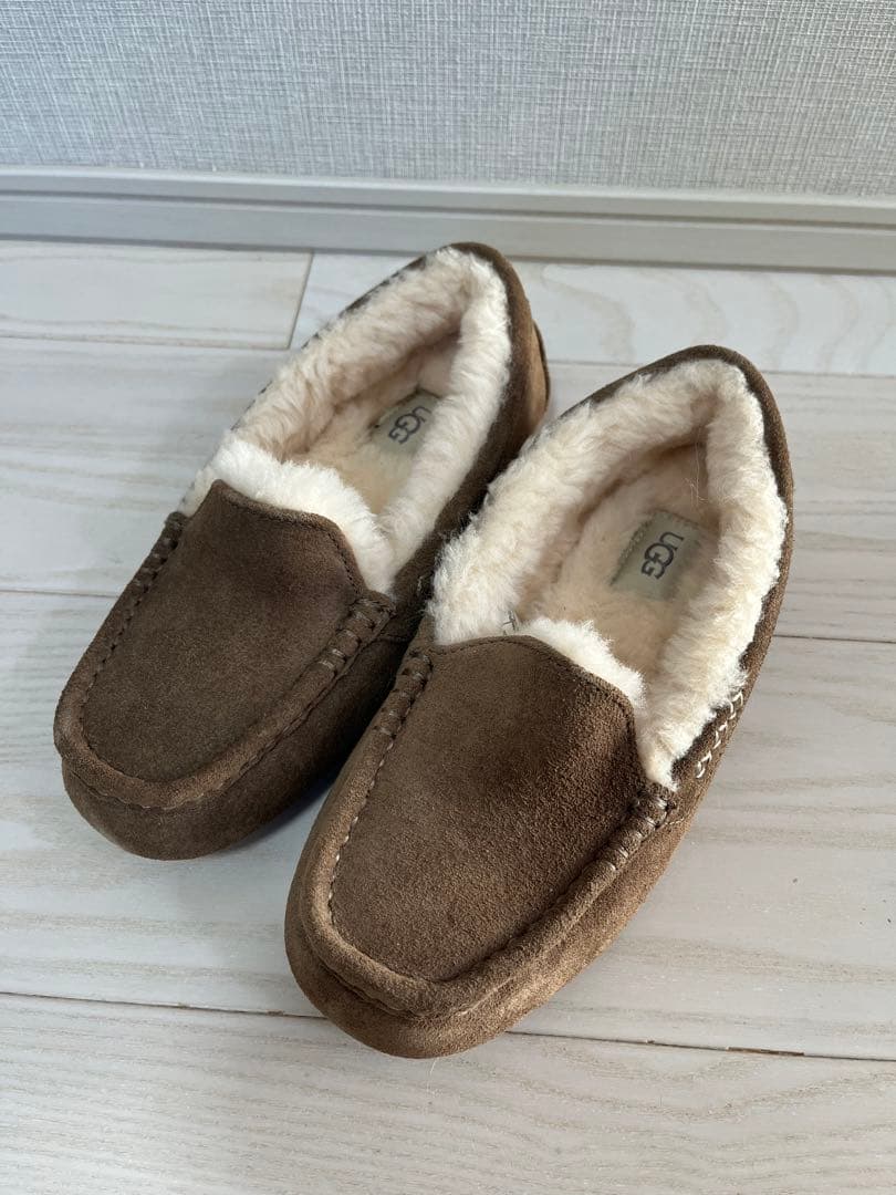 ◎Zenly【US7（24cm）】UGG アンスレー モカシン ムートン