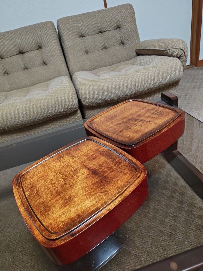 【香川漆器】8寸(24cm)四段角重(後藤塗、天然木くりぬき)