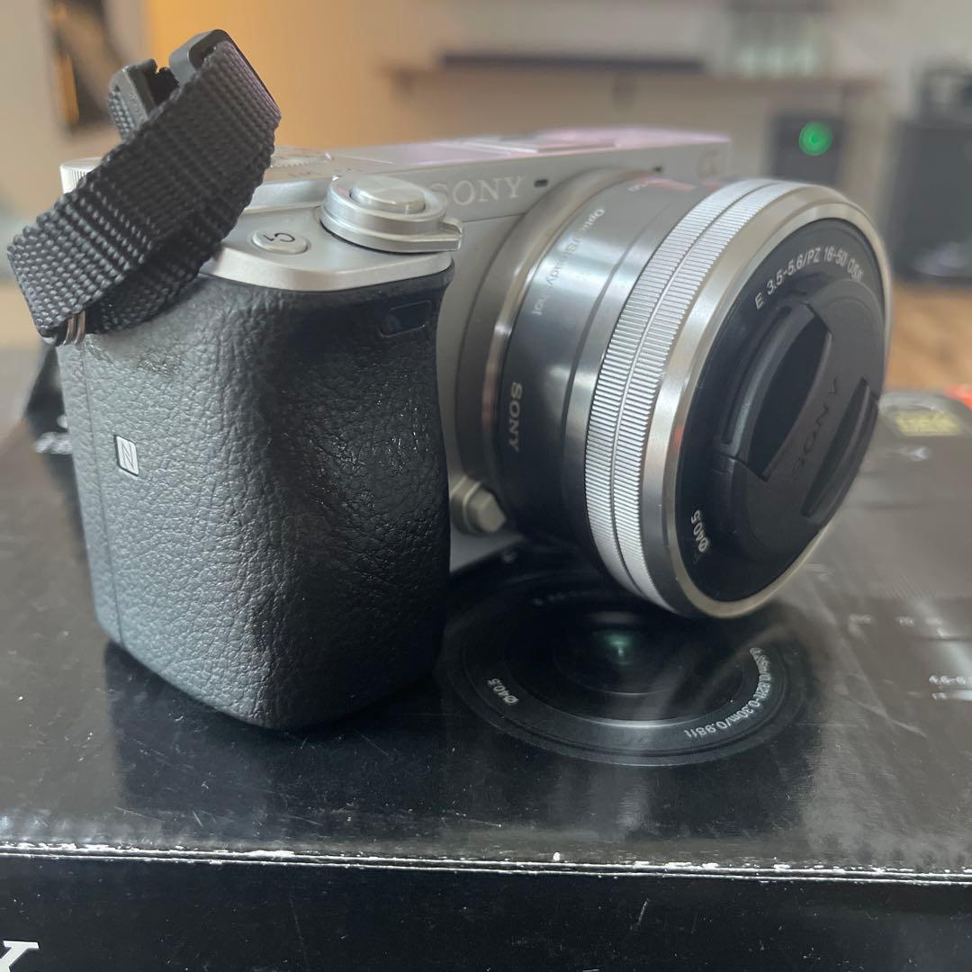 SONY α6400 ミラーレスカメラ シルバー