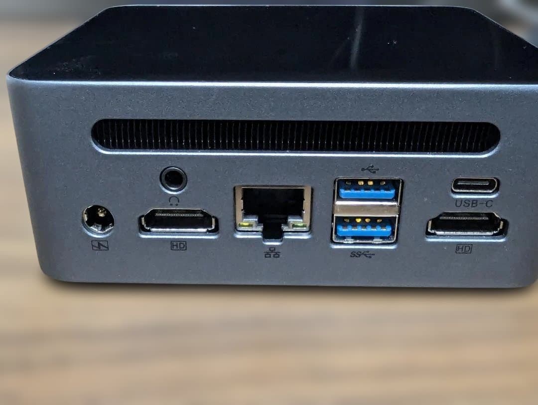 ミニPC Ryzen 5 3580U搭載モデル (Ask Hand)