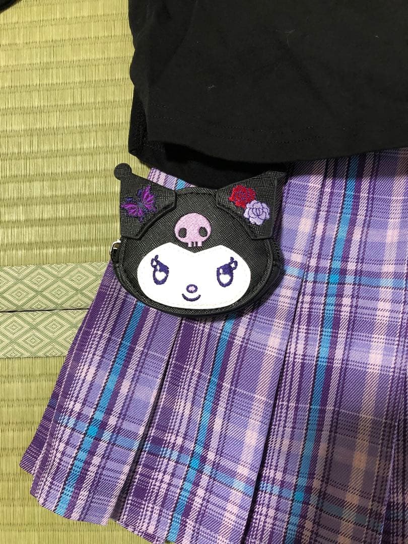 アナスイ黒Tシャツと紫チェックスカートセット