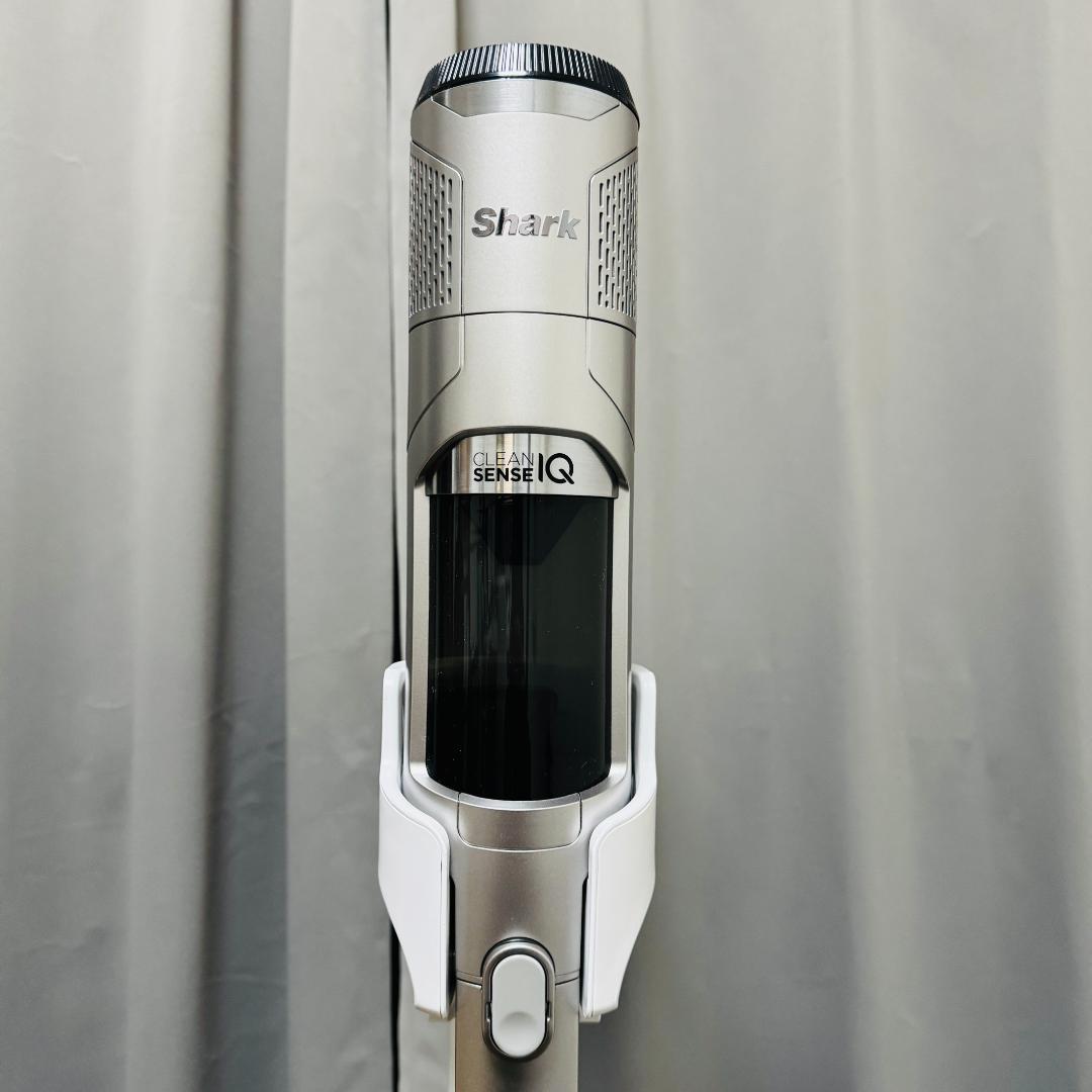 shark シャーク　Clean Sense iQ+ IW3241JSL