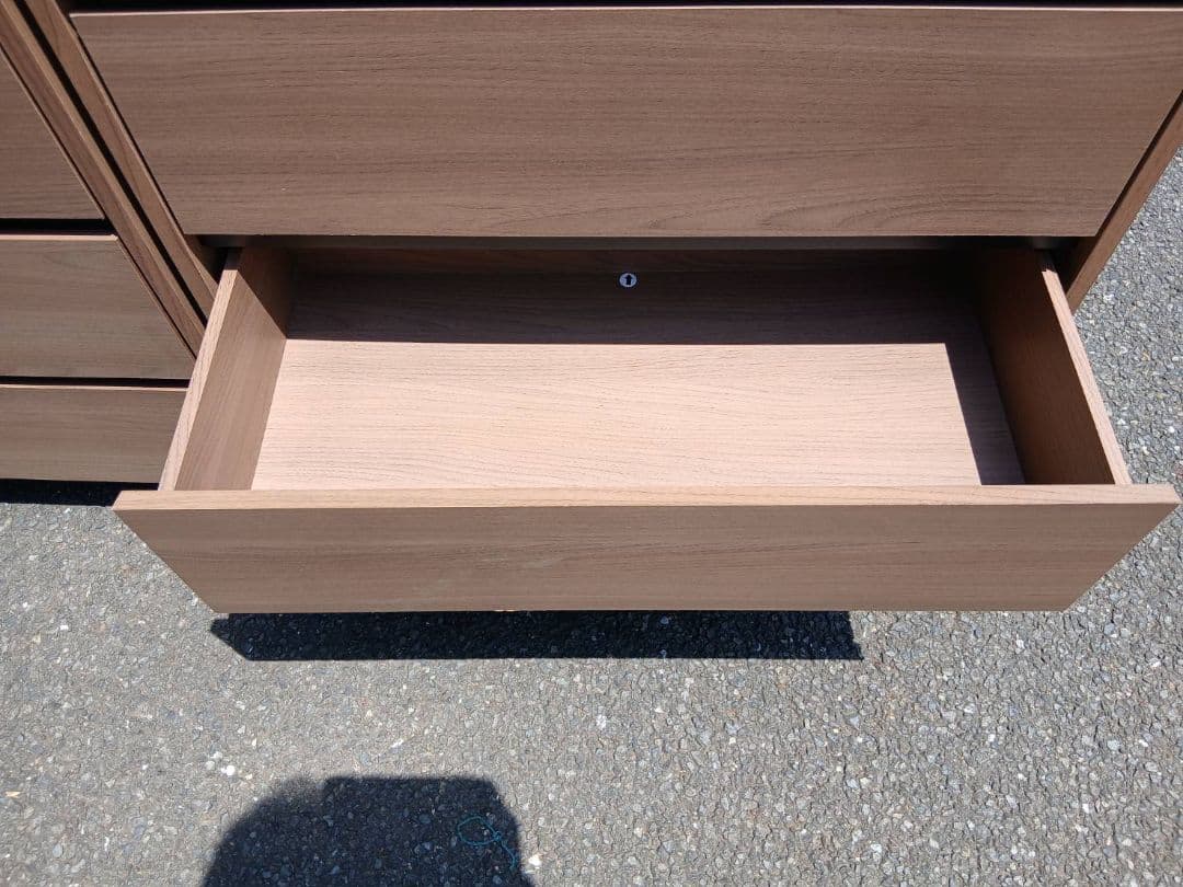 地域限定販売　ニトリ　クローネ　4段チェスト×2　お得!な2点セット