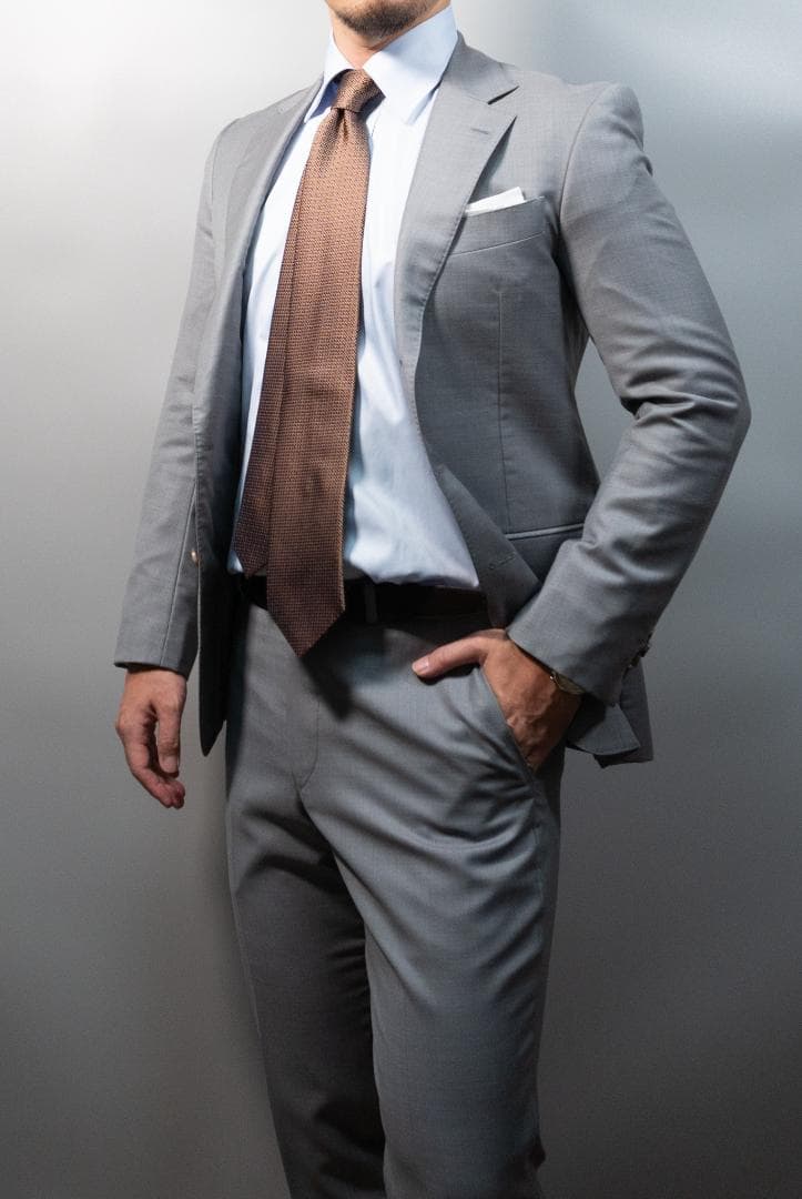 スーツ ゼニア TRAVELLER ライトグレー Mサイズ相当 美品