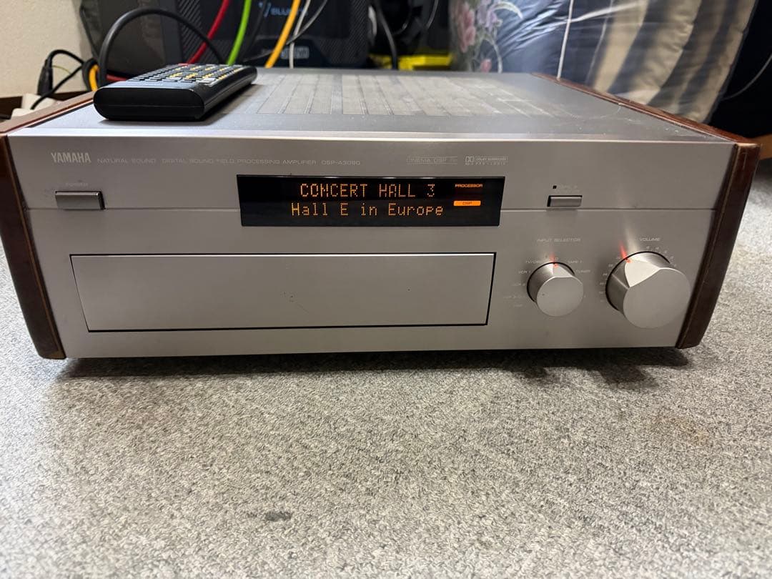 YAMAHA DSP-A3090 フラグシップAVアンプ 定価25万