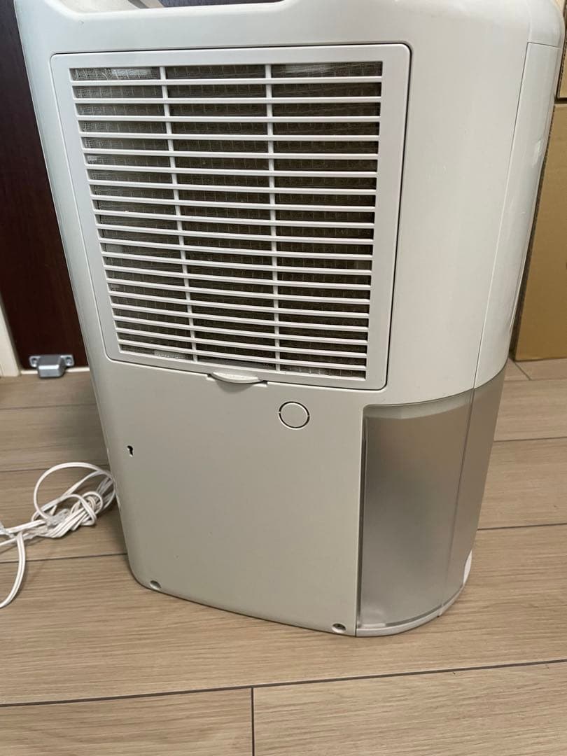 【りーやんさん専用】CORONA 除湿機 CD-P63A 2021年製