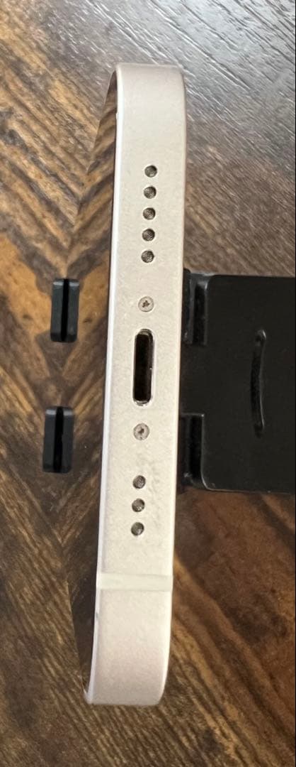 Apple iPhone 13 本体 256GB スターライト