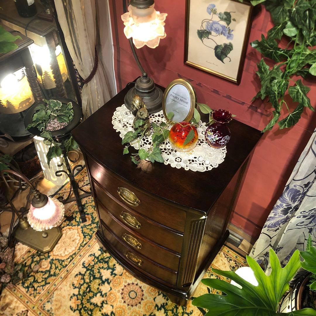 ヴィンテージ US アンティーク　３段　コンパクト　アクセント　キャビネット