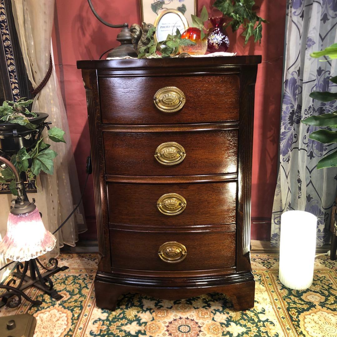 ヴィンテージ US アンティーク　３段　コンパクト　アクセント　キャビネット